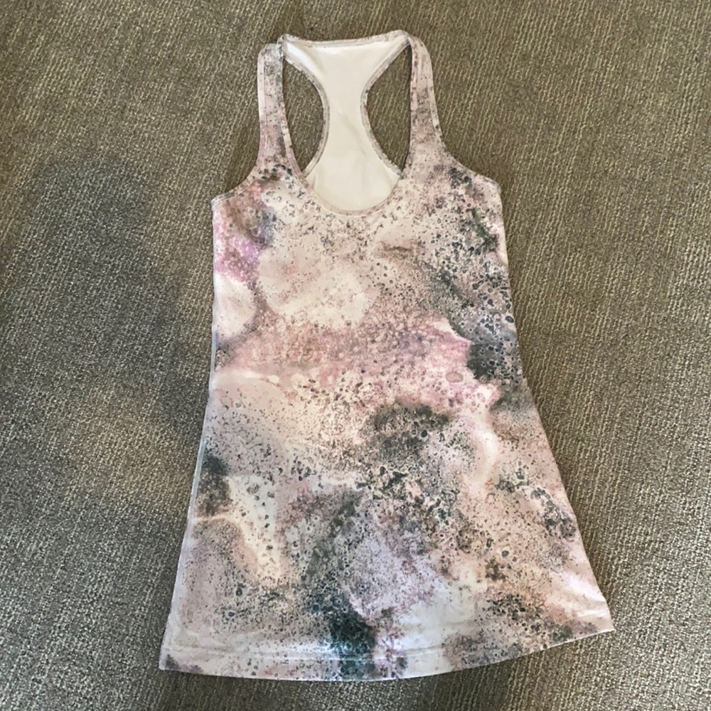 lululemon tank top
